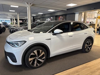 Volkswagen ID.5 Pro 77 kWh / Soh 95,2 / warmtepomp / trekhaak / head up / memory / carplay / 10