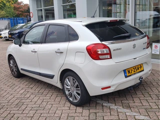 Suzuki Baleno 1.2 SMART HYBRID HIGH EXECUTIVE  Xenon | Adaptive Cruise | Navi | Clima / 2