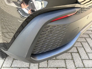 Toyota C-HR 1.8 HYBRID 140 FIRST-EDITION DODEHOEK DETECTIE KEYLESS STUUR&STOELVERW EL-A.KLEP LED DAB / 10