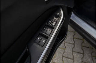 Suzuki Vitara 1.4 Boosterjet Select Smart Hybrid  | Camera | Trekhaak | Carplay / 22