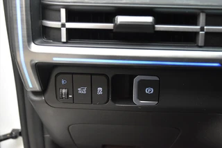 Hyundai Santa Fe 1.6 T-GDi HEV A/T Premium Sky I Black Pack I 7pl. / 27
