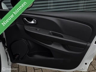 Renault Clio 0.9 TCe Limited / 17