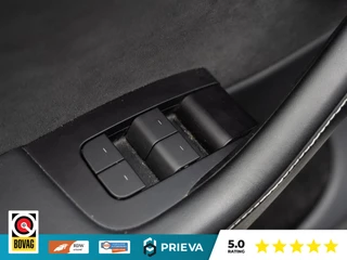 Tesla Model Y Long Range AWD SoH 91,1%| 513 pk | 2023 | Trekhaak | Panorama | Dealer onderhouden / 41