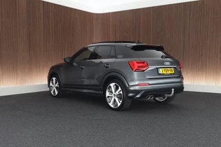 Audi Q2 35 TFSI 150pk S-Tronic S Edition Trekhaak Panoramadak ACC Stoelverwarming Keyless Virtual Cockpit 2x S-Line / 9
