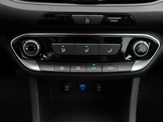 Hyundai i30 Wagon 1.0 T-GDi MHEV Comfort Cruise control | Airco | Stoelverwarmin / 18