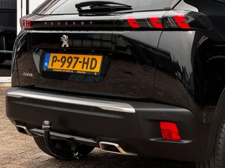 Peugeot 2008 1.2 PT Allure | 130 PK | Trekhaak | Navigatie | NL-Auto | Parkeersensoren | Climate Control | / 8