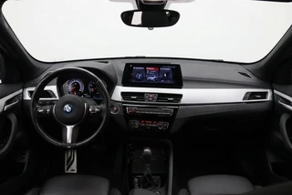 BMW X1 xDrive25e M Sport 220PK Leder | HUD | Dealeronderhouden / 14
