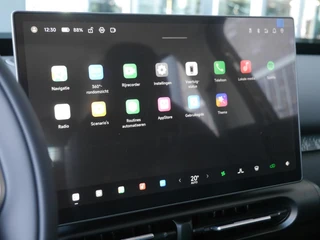 Leapmotor B03X ProMax Design 53 kWh 382KM WLTP l Hoge Zit & Verrassend Ruim! l Stoel- en Stuurwielverwarming l 360 Camera l Wireless Apple Carplay & Android Auto l Full-LED l 14,6'' Display l 18'' Lichtmetalen Velgen / 29