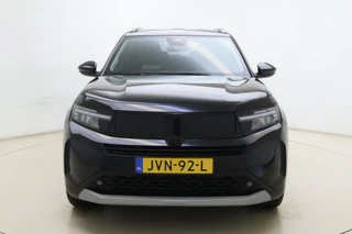Opel Frontera 1.2 Turbo 145pk Hybrid Automaat GS 7 persoons | 8 Jaar speciale garantie | Navigatie | Stoel- en stuurverwarming | Verwarmbaar voorraam | Dakrails | Achteruitrijcamera | Climate control | 17" Lichtmetalen velgen / 7