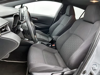 Toyota Corolla 2.0 Hybrid Business Sport Intro | Automaat | Adaptive cruise | Stuur & stoelverwarming | Navigatie | Camera / 5