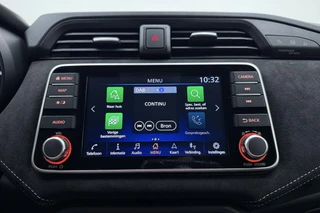 Nissan Micra 1.0 IG-T N-Sport | Navigatie | Achteruitrijcamera | Climate control | Cruise control | Keyless | Lichtmetalen velgen | Donkere hemelbekleding | Lage kilometerstand / 28