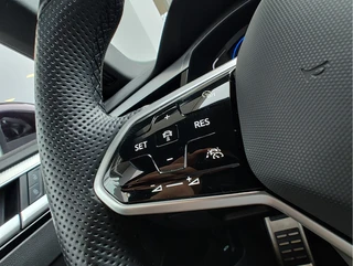 Volkswagen Arteon Shooting Brake 1.4 TSI eHYBRID R-LINE BUSINESS  SoH 91,73% | Ergo Seats | Virtual Cockpit | Park Assist / 26
