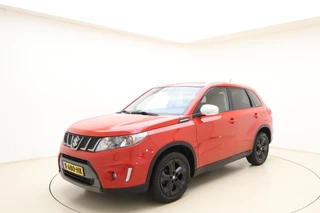 Suzuki Vitara 1.4 S | Trekhaak l Climate Control l Bluetooth l LED l Camera l PDC Voor & Achter l Stoelverwarming l Lichtmetalen Velgen