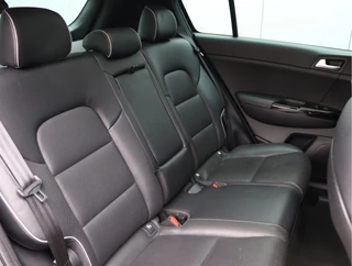 Kia Sportage 1.6 T-GDI 4WD GT-Line  | Trekhaak | Pano | Leder | Camera | JBL / 27