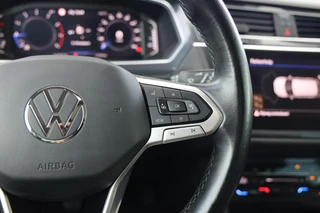 Volkswagen Tiguan 1.5 TSI Life Business|Panorama|ACC|Digital display| / 22