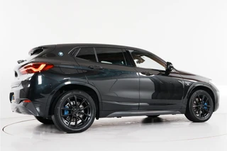 BMW X2 xDrive25e PHEV 220 pk  | SOH 93% | M Sport | Pano | Leder | Head-up | / 44