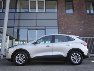 Ford Kuga 2.0 TDCi Titanium | Diesel | Trekhaak | 1900KG trekgewicht | Keyless entry en start | Lichtmetalen velgen | Navigatie | Climate control | Parkeersensoren achter / 6