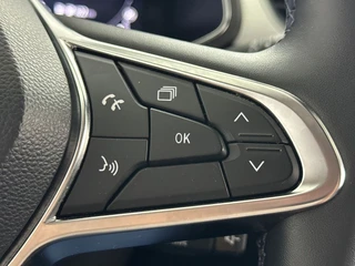 Renault Captur 1.6 E-Tech PHEV 160 Intens Groot Scherm + Navigatie | Parkeercamera | Cruise Control / 23