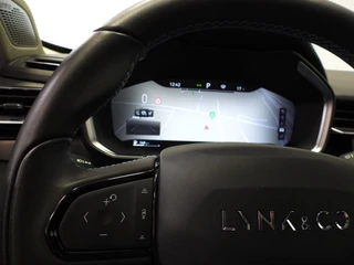 Lynk & Co 01 1.5 PHEV BlackEdition NAVI/360CAM/SCHUIFDAK/LED/20"LMV! / 20