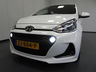 Hyundai i10 1.0i Comfort Smart Pack NAVI/AIRCO/CRUISE/PDC! / 28
