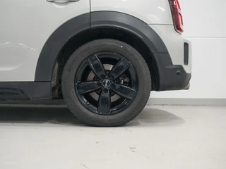 MINI Countryman 1.5 Cooper S E ALL4 Panoramadak | Harman Kardon | ACC | Head Up / 38