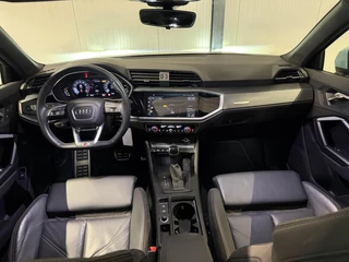 Audi Q3 Sportback 35 TFSI S-line Pano Virtual Black Optic / 12