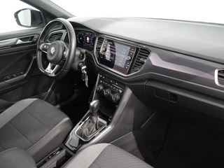 Volkswagen T-Roc 1.5 TSI Sport Business R-line | Trekhaak afneembaar | Pano | Winterpakket | Virtual | / 4