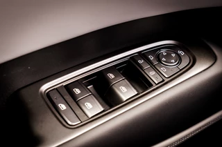 BYD SEAL 6 Touring 1.5 DM-i 212 Pk PHEV Comfort 1.350 WLTP | Panoramadak | 18 inch |  Adapt. Cruise | 360 camera | Virtual Cockpit / 46