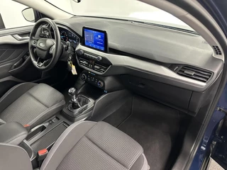 Ford Focus 1.0 EcoBoost Trend Edition Business CAMERA CARPLAY NAVI LM. / 13
