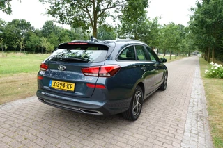 Hyundai i30 Wagon 1.0 T-GDi MHEV Comfort  | Camera | Keyless | DAB | / 9