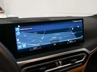 BMW i4 M50 84 kWh Schuifdak | Harman Kardon | CoPilot / 14