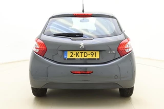 Peugeot 208 1.2 VTi Envy / 12