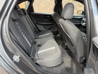 BMW 2 Series 218I Sport Line Automaat Navi Cruise LED / 19