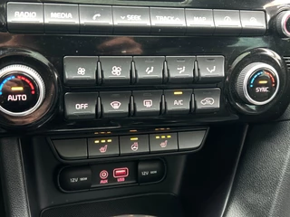 Kia Sportage 1.6 T-GDI 4WD GT-Line PlusLine Automaat | Org. Nederlands | Trekhaak | Carplay | Panorama | Stoel/stuurverwarming / 29