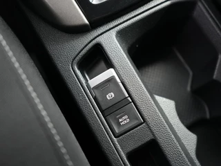 Volkswagen T-Roc 1.0 TSI Style | Camera | Carplay | ACC | Navi | / 24