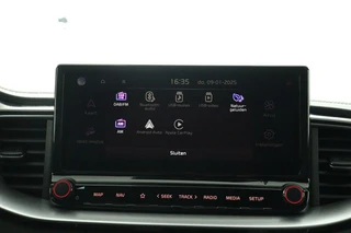 Kia ProCeed 1.5 T-GDi GT-Line Automaat  - Navigatie - Cruise Control - Stoel-/stuurverwarming - Climate Control - Fabrieksgarantie tot 01-2031 / 25