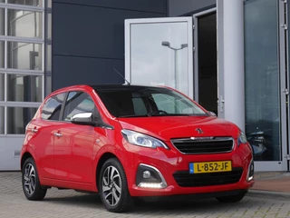 Peugeot 108 1.0 e-VTi Allure | Apple carplay | Achteruitrijcamera | Dab | Mistlampen | Zwart dak | Extra getint glas | Climate control | 5 deurs | Stuurwielbediening