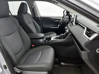 Toyota RAV4 2.5 Hybrid Active Automaat | Adaptive Cruise | Stoelverwarming | CarPlay | Camera | Trekhaak / 11