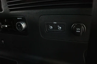 Kia Sorento 1.6 T-GDi Plug-in Hybrid 4WD ExecutiveLine 7p Nieuw en Direct leverbaar! - - Stoel/Stuurverwarming - 1700kg trekgewicht - Apple Carplay - Android Auto - Panorama Dak - - Fabrieksgarantie tot 2033 / 51