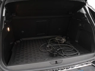 Opel Grandland X 1.6 Turbo Hybrid4 Ultimate | Navi | ACC | CarPlay | Stoelverw. / 26