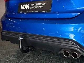 Ford Focus 1.0 EcoBoost ST Line Business Trekhaak Navi ACC Smartlink 17'' / 12