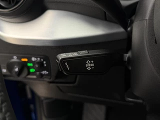 Audi Q2 1.4 TFSI CoD Sport Automaat | Cruise control | Stoelverwarming | CarPlay | Trekhaak / 17