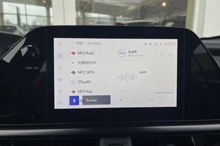 Lexus UX 250h F Sport Line | CAMERA | ADAPTIVE | KEYLESS | CARPLAY / 18