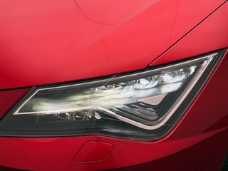 SEAT Leon ST 1.0 TSI FR Business Intense Trekhaak | Panoramadak | Stoelverwarming | Carplay | Camera | Adapt. Cruise | / 33