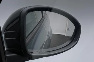 Fiat 500 La Prima 42 kWh / Panoramadak / Navi / Carplay / Camera / 18