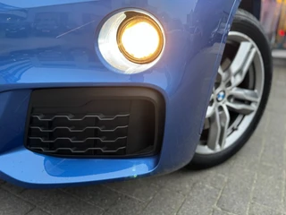 BMW X1 X1 sDrive20i High Executive M Sport I Automaat I HUD I LED I Stoelverw. I Sportstoel / 11