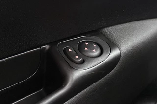 Fiat 500 1.0 Hybrid Sport Panoramadak Climate Control Apple CarPlay / 24