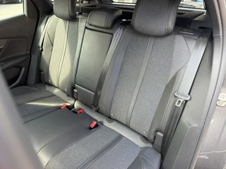 Peugeot 3008 1.2 PureTech GT Line Panodak | Trekhaak | Camera | Keyless / 14