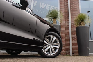 Volvo V60 2.0 B4 Inscription | NL auto | 2e eigenaar | BTW auto | Stuurverwarming | Leer | Cruise control | DAB | Camera | LED | Navigatie | Bluetooth | PDC / 48