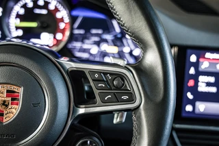 Porsche Cayenne Coupé 3.0 E-Hybrid|ACC|GTS-stoel|Chrono|Pano / 45